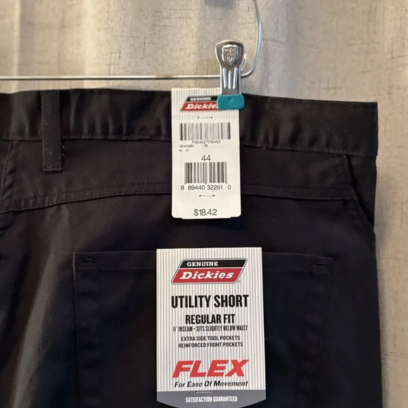 Genuine Dickies Men's Utility Shorts Size 44 Regular Fit 4-Pocket Chino Black. - Picture 4 of 5